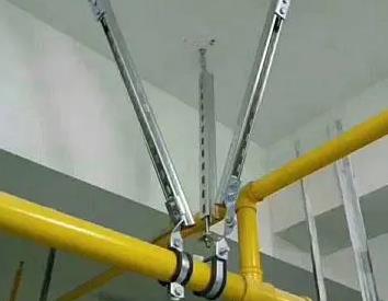 闸阀支撑架的质量要求。价格决定了达尔罕茂明抗震支撑框架的质量。